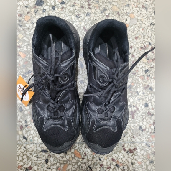 Black Chunky Dad Sneakers with Textured Sole - Picture 2 of 8